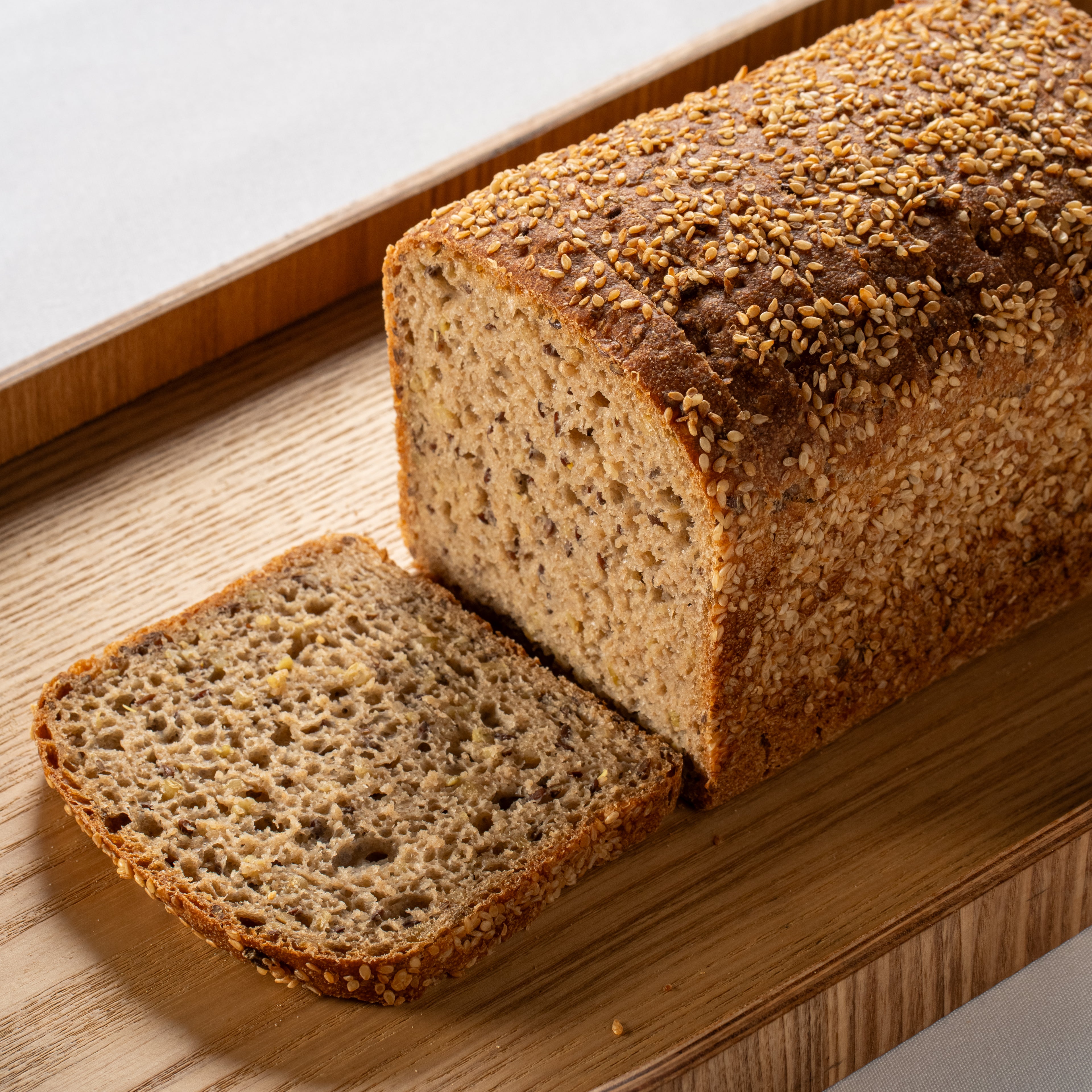 לחם כפרי צרפתי עם זיתי קלמטה