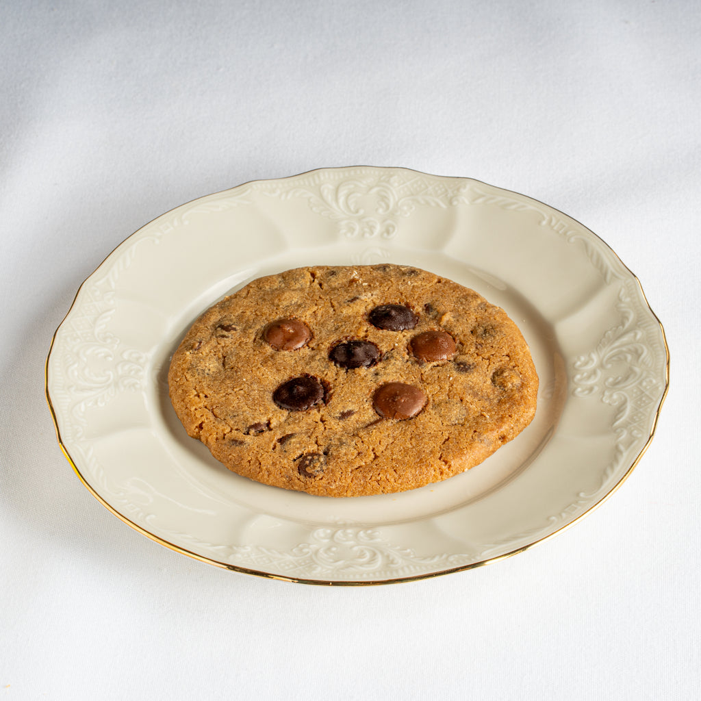 עוגיית שוקולד צ'יפס גדולה