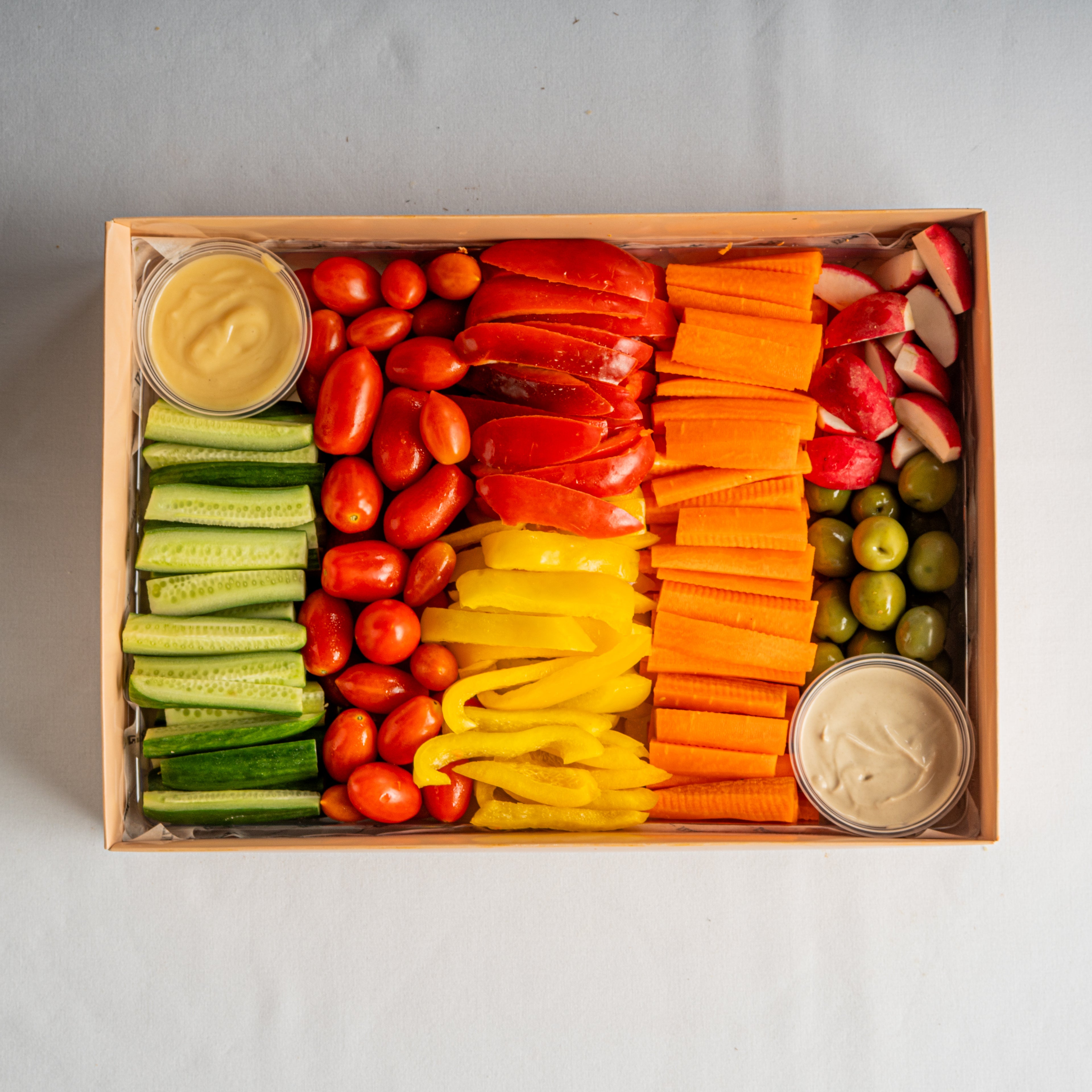 מגש ירקות טריים