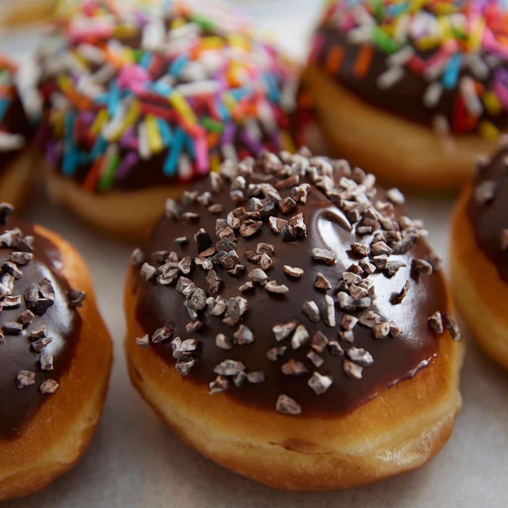 מארז מסיבה גדול סופגניות שוקולד