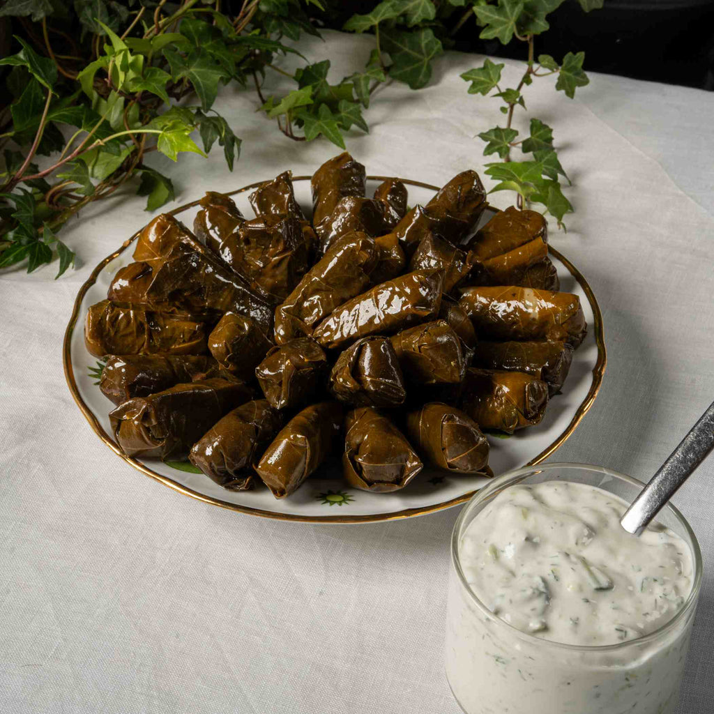 מגש עלי גפן וצזיקי